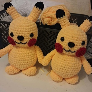 Horgolt Pikachu, Játék & Sport, Plüssállat & Játékfigura, Plüss mesefigurák, Horgolás, MESKA
