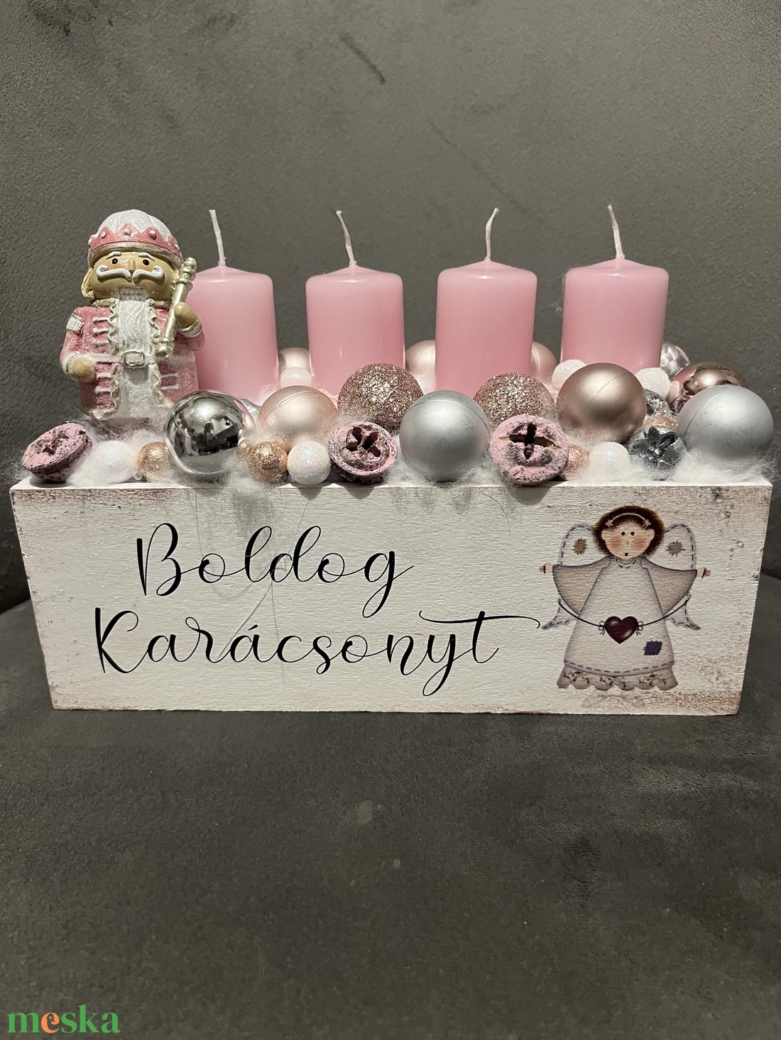 Adventi koszorú rózsaszín ezüst színben - karácsony - adventi díszek - adventi gyertyadíszek és koszorúdíszek - Meska.hu