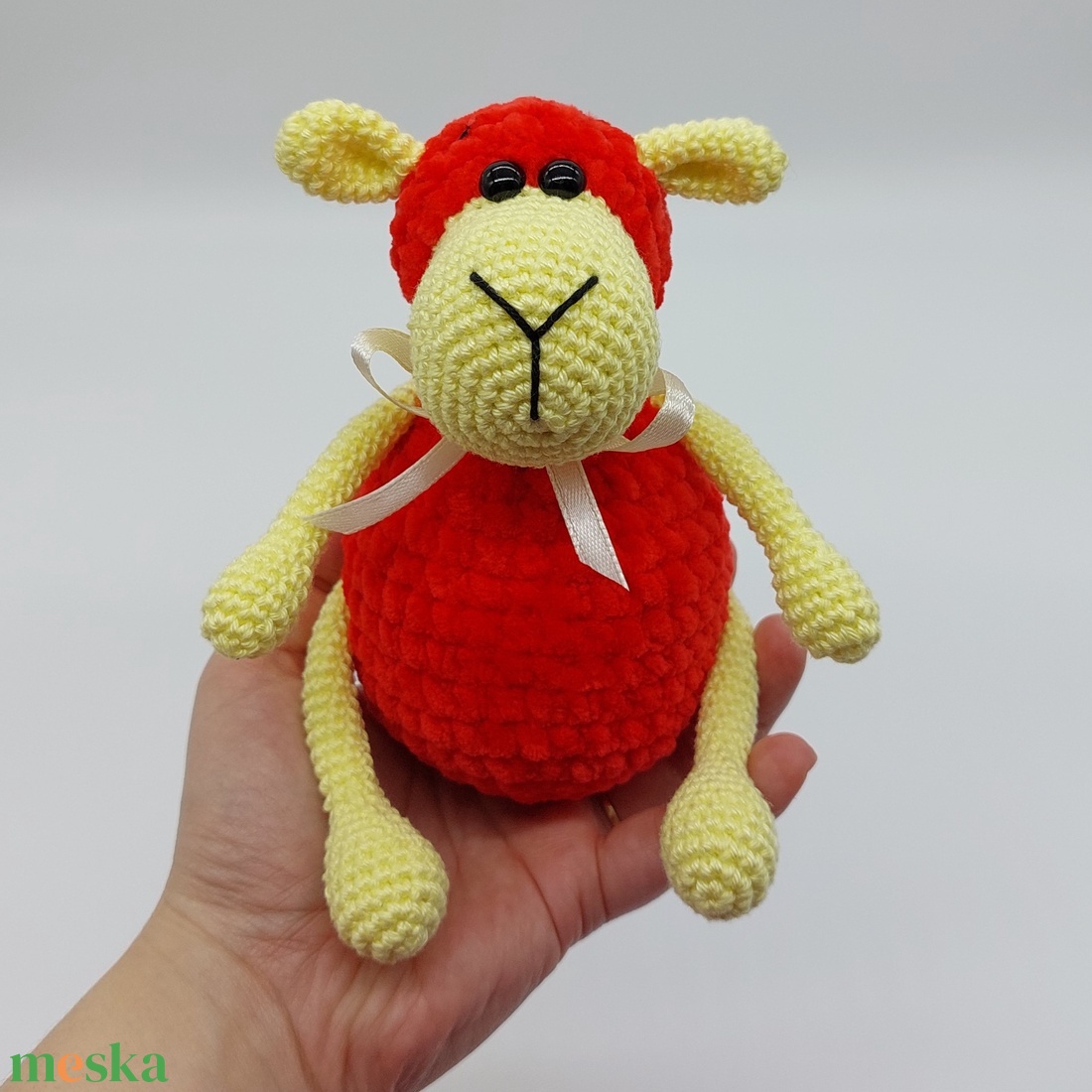 Pihe-puha amigurumi bárányka - játék & sport - plüssállat & játékfigura - plüss bárány - Meska.hu