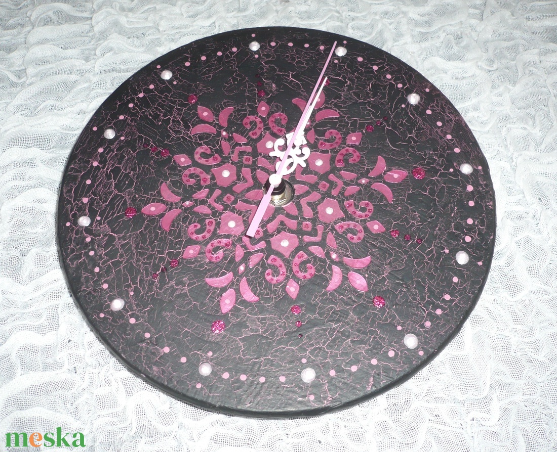 Pink mandala - egyedi, festett fa falióra - otthon & életmód - dekoráció - fali és függő dekoráció - falióra & óra - Meska.hu