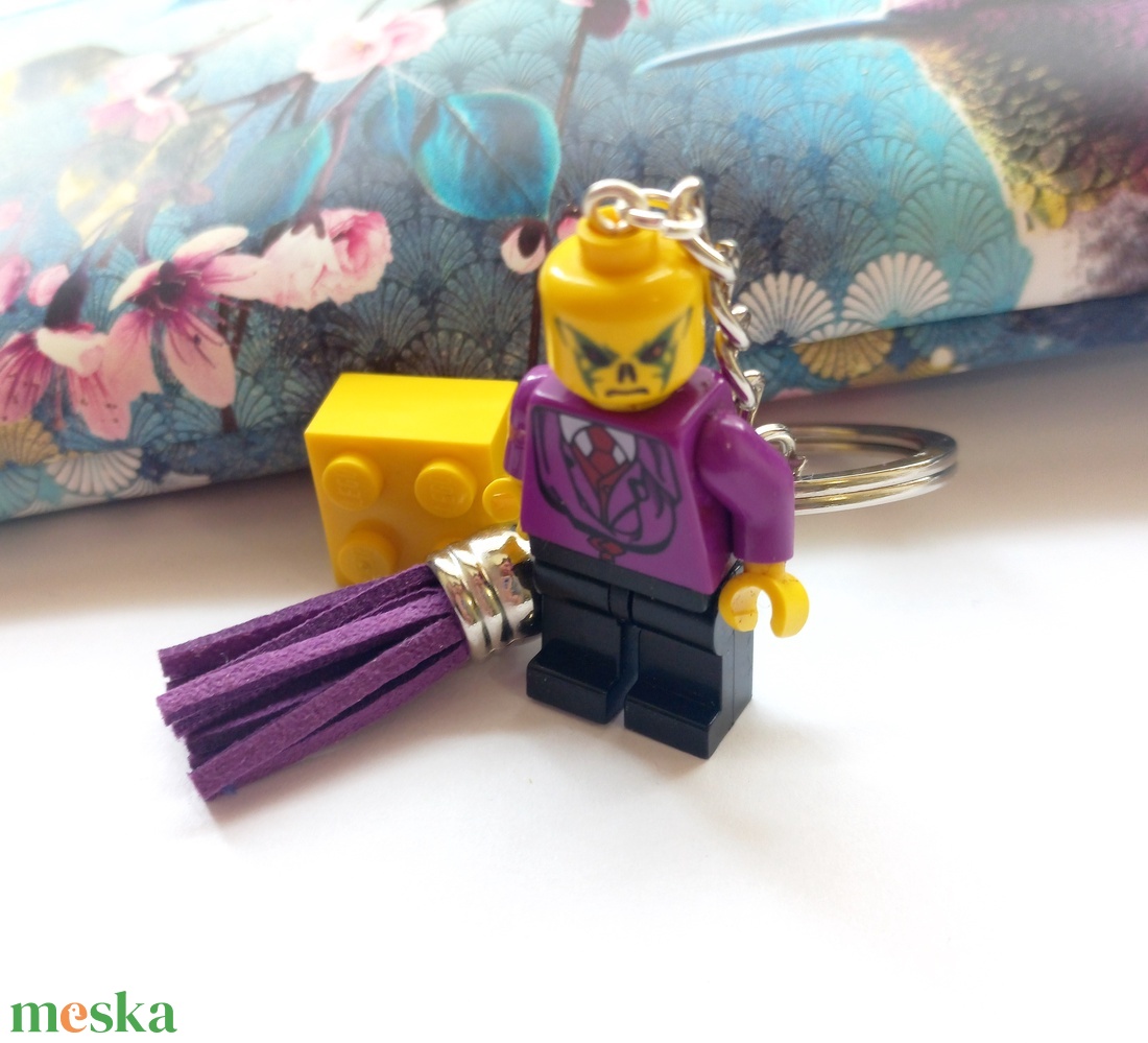 Legofigurás kucstartó - táska & tok - kulcstartó & táskadísz - kulcstartó - Meska.hu