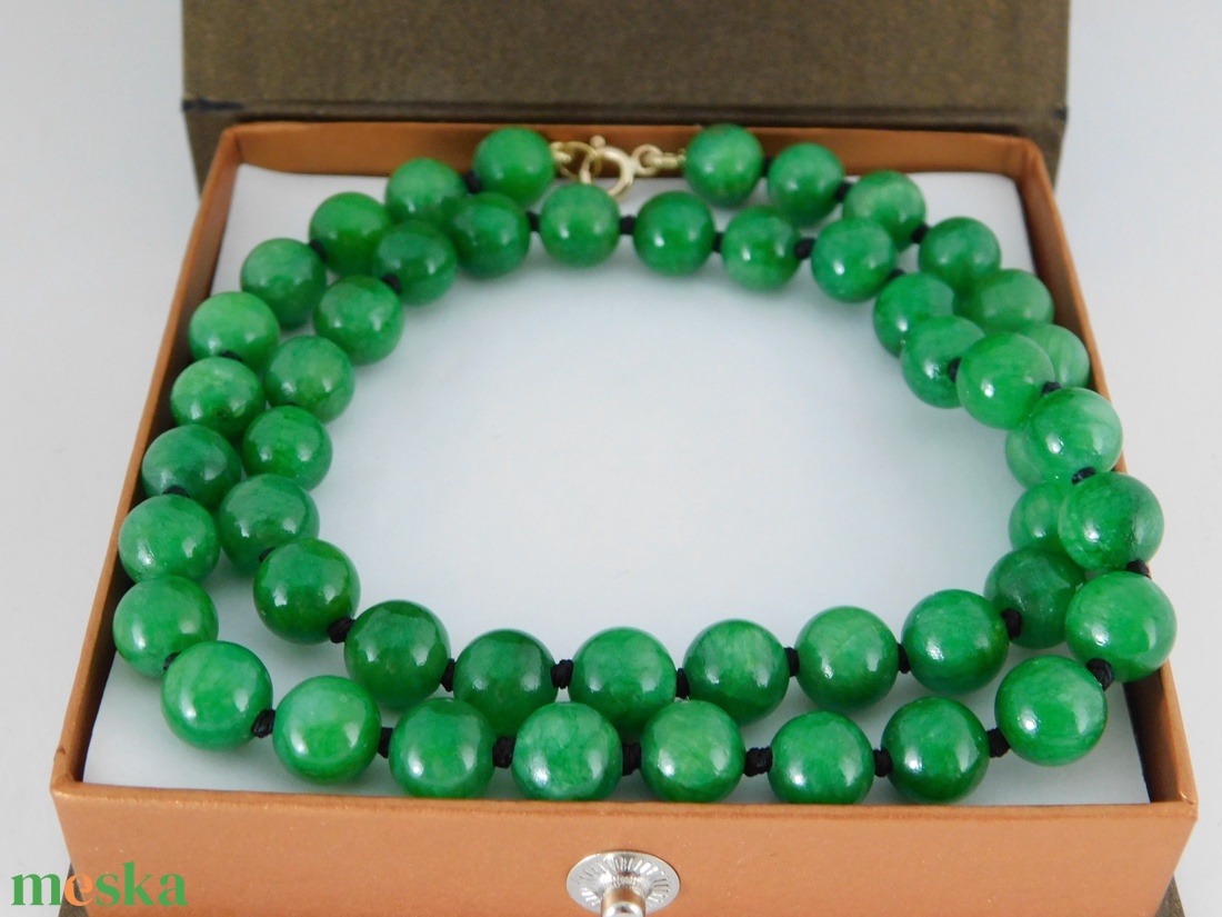 14 K Arany Jade Nyaklánc, 8.5 mm-es Kövekkel - ékszer - nyaklánc - medál nélküli nyaklánc - Meska.hu