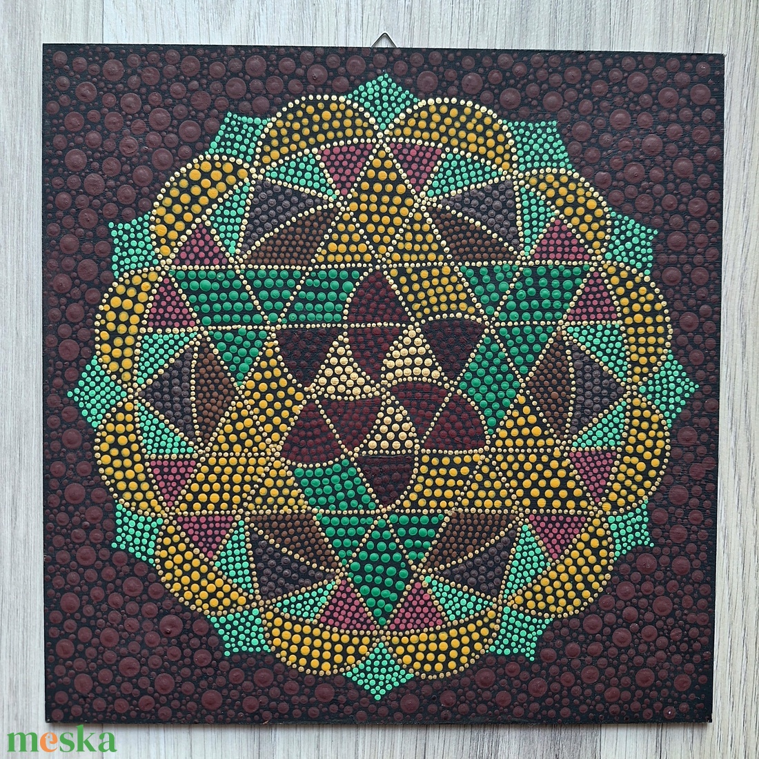 Pontozott mandala - felfele, lefele néző háromszögek - otthon & életmód - dekoráció - spiritualitás - mandala - Meska.hu