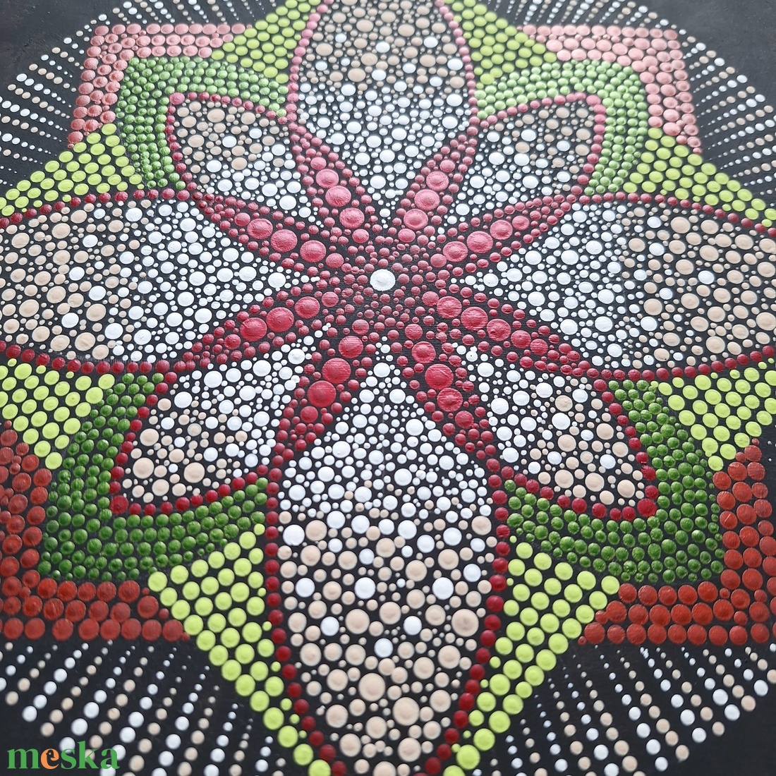 Pontozott mandala - Bordó, fehér, zöld - otthon & életmód - dekoráció - spiritualitás - mandala - Meska.hu