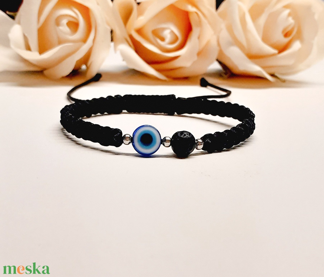 Védelmező Evil Eye karkötő lávakővel, állítható méret - ékszer - karkötő - gyöngyös karkötő - Meska.hu