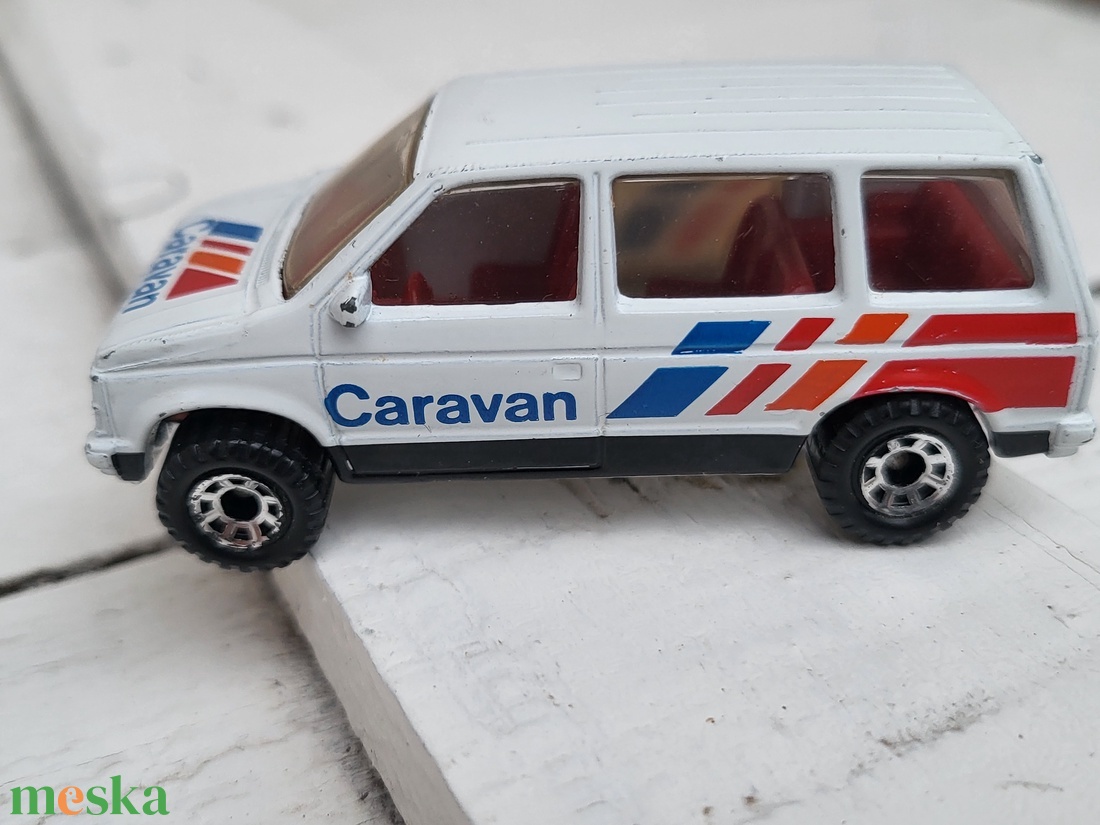 Matchbox_Dodge Caravan, 1964-es évjárat - játék & sport - kisautók, járművek - játékautó - Meska.hu