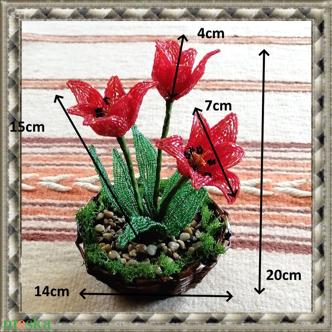 Gyöngyből készített tulipán fonott kosárban GYV26-1 - otthon & életmód - dekoráció - asztal és polc dekoráció - asztaldísz - Meska.hu