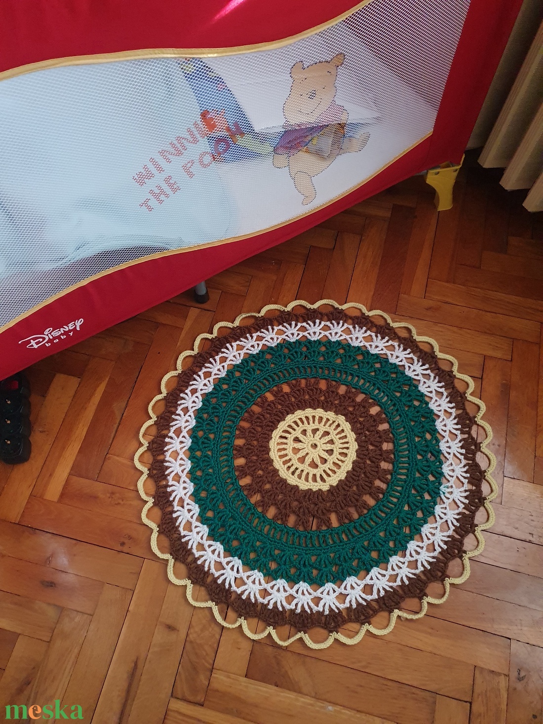 72 cm-es színes kerek horgolt terítő (mandala) - otthon & életmód - dekoráció - asztal és polc dekoráció - horgolt & csipketerítő - Meska.hu