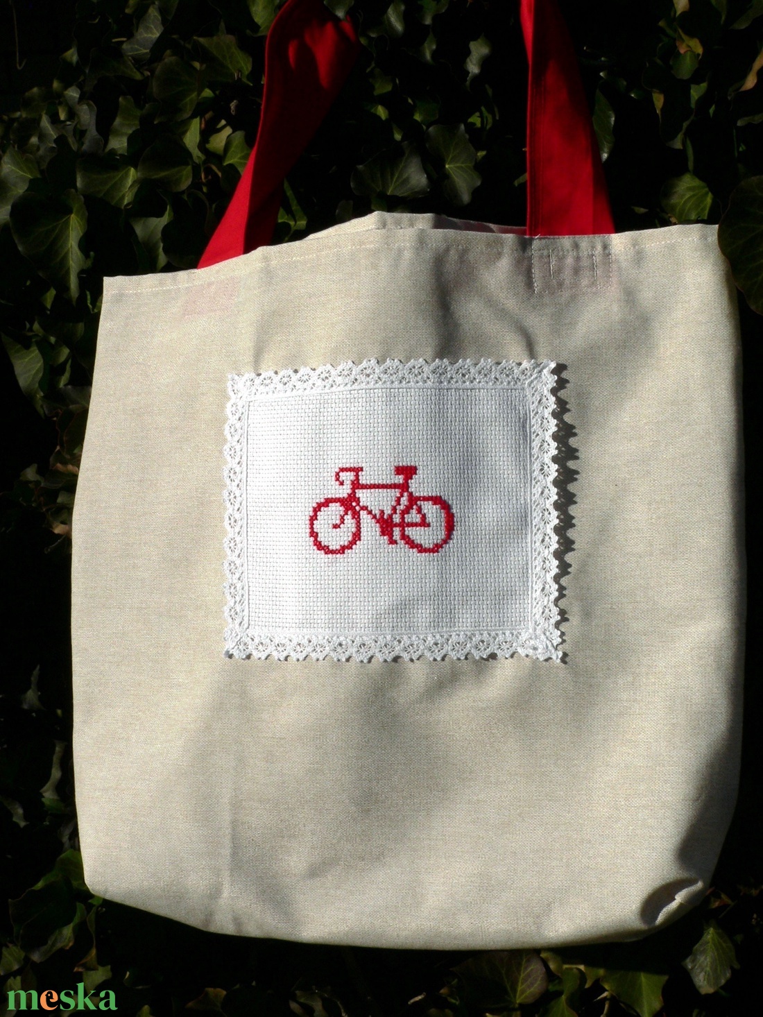 BIKE IN RED. Vidám shopper. - táska & tok - bevásárlás & shopper táska - shopper, textiltáska, szatyor - Meska.hu