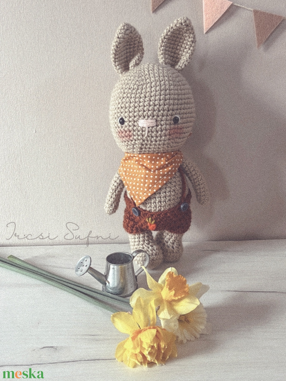 Pocak a kiskertész  / horgolt nyuszi - amigurumi - játék & sport - plüssállat & játékfigura - nyuszi - Meska.hu