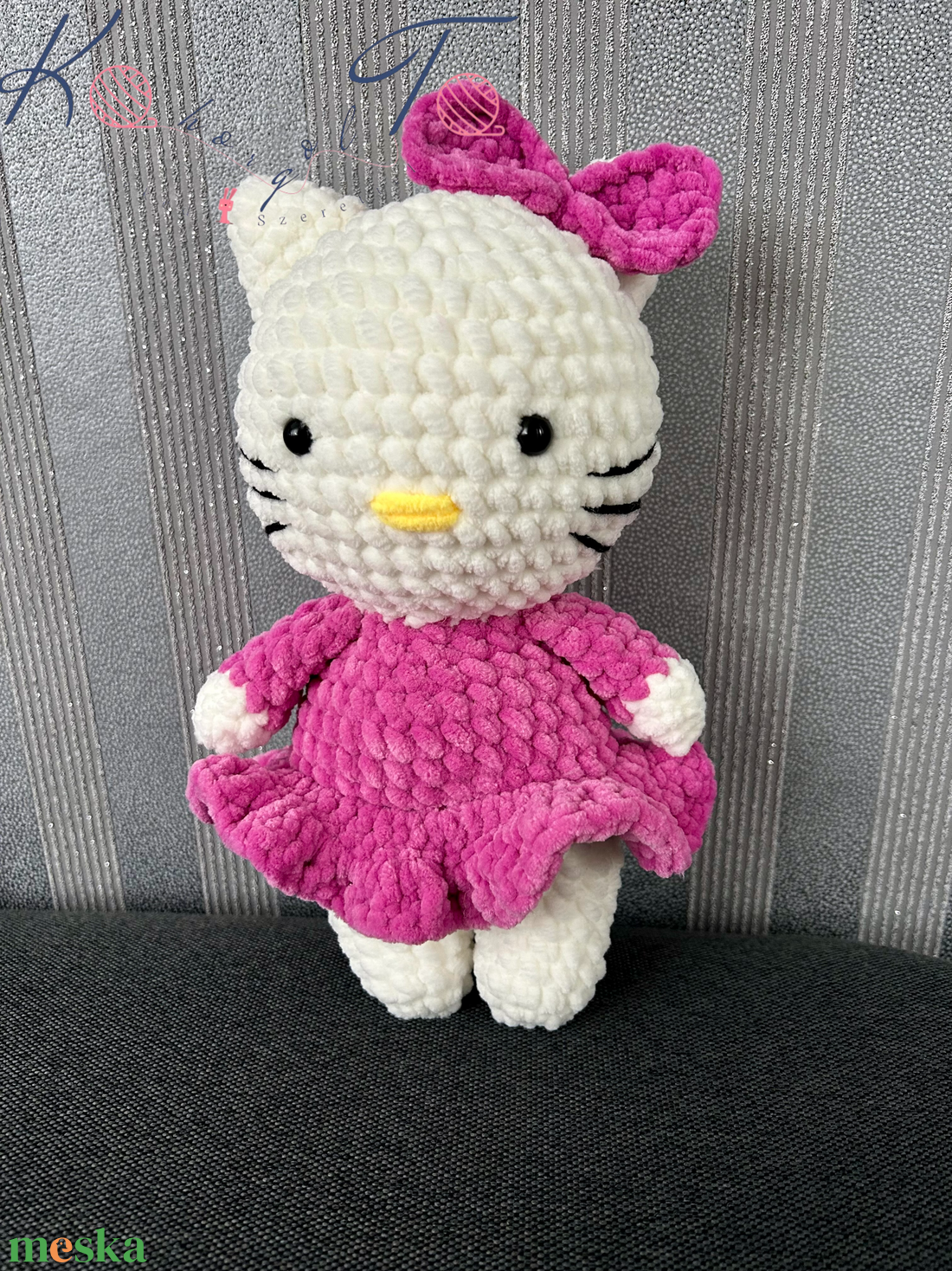 30 cm-es amigurumi horgolt Hello Kitty - játék & sport - plüssállat & játékfigura - cica - Meska.hu