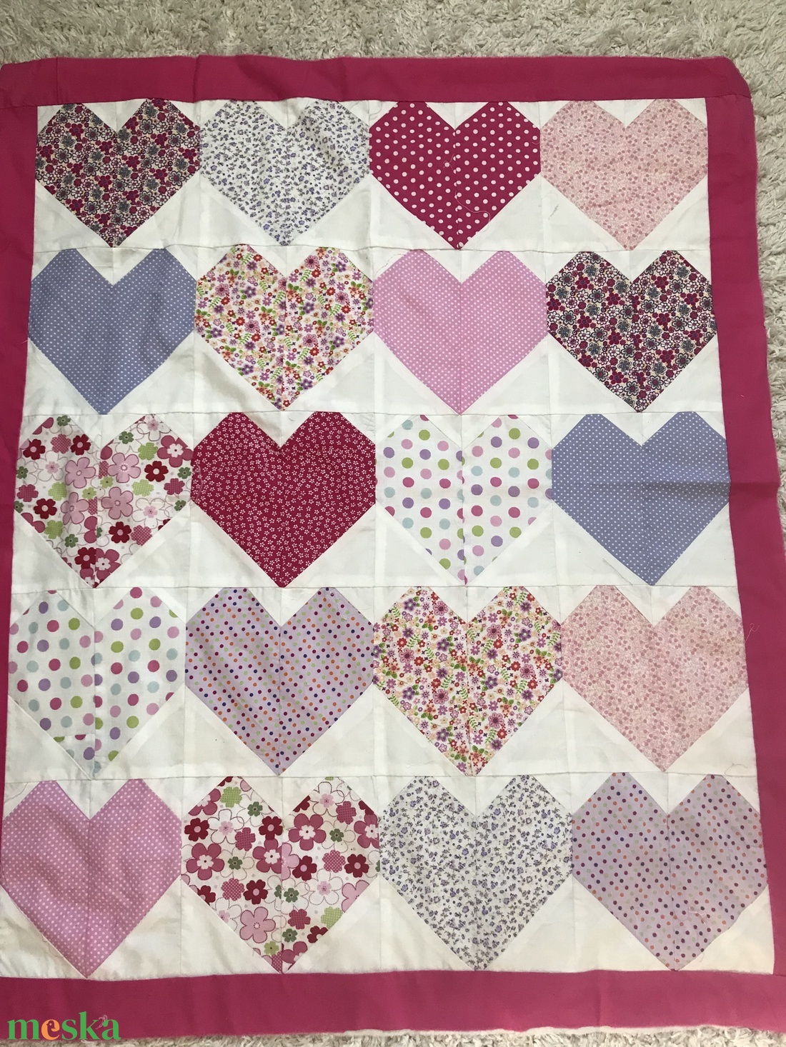 Patchwork falvédő, takaró rózsaszín-türkiz szivecskés - otthon & életmód - lakástextil - falvédő - Meska.hu