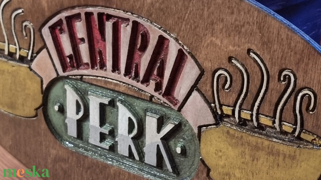 Central Perk gravírozott fatábla - otthon & életmód - dekoráció - fali és függő dekoráció - falra akasztható dekor - Meska.hu