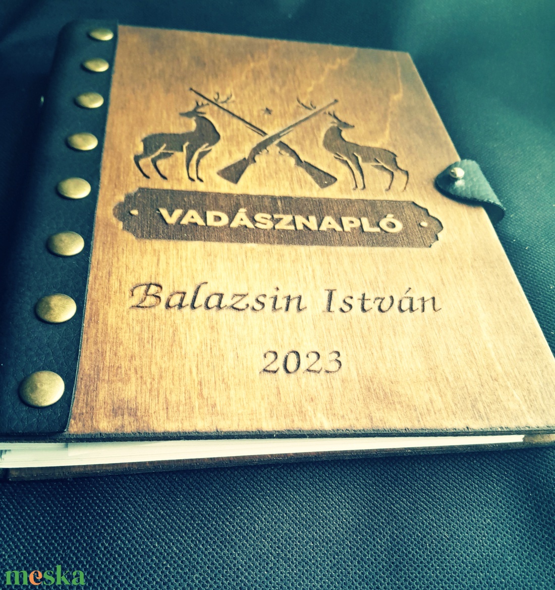 Névreszóló Vadásznapló, Gravirozott Fa Borítóval,Műbőr kötéssel - játék & sport - sport és kikapcsolódás - vadászat - Meska.hu