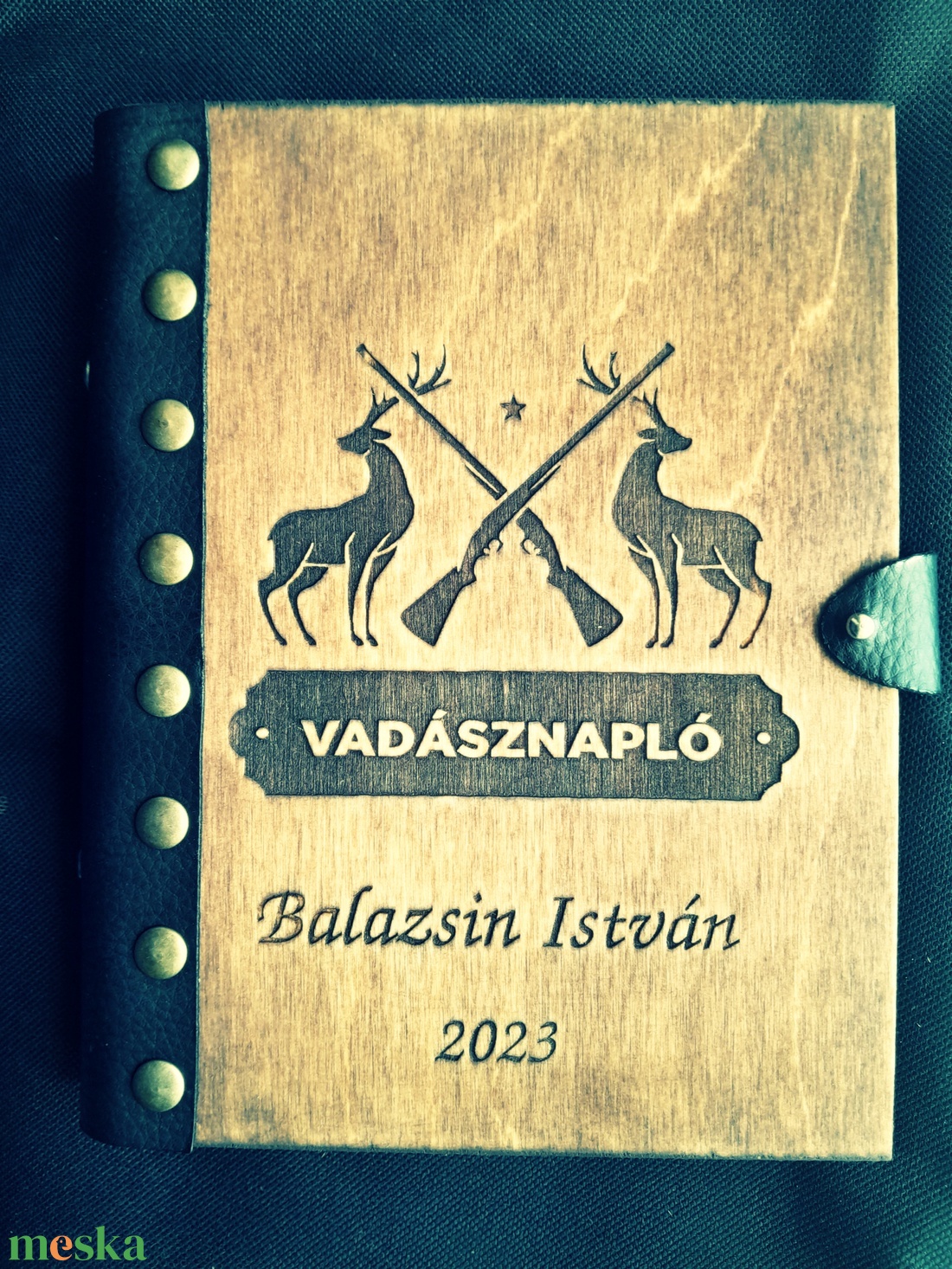 Névreszóló Vadásznapló, Gravirozott Fa Borítóval,Műbőr kötéssel - játék & sport - sport és kikapcsolódás - vadászat - Meska.hu