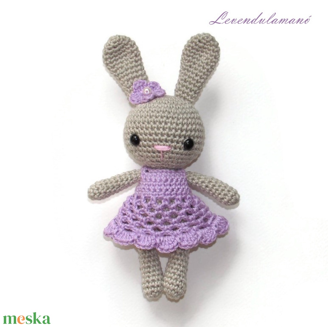 Horgolt szürke nyuszilány lila ruhában amigurumi - játék & sport - plüssállat & játékfigura - nyuszi - Meska.hu