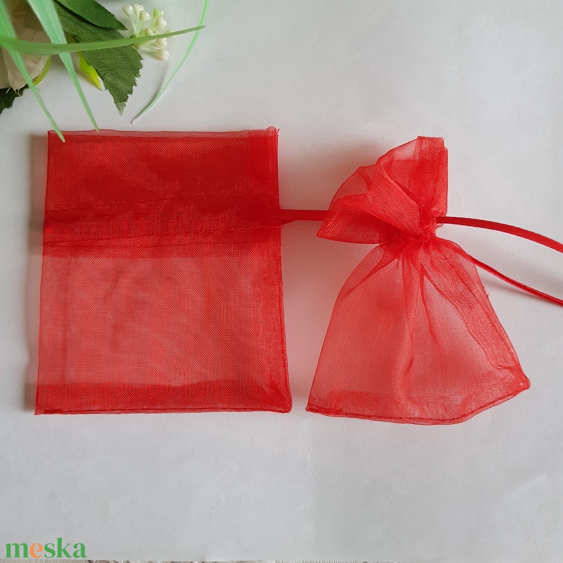 Piros színű organza dísztasak, ajándék tasak  kb. 7x9-10cm - esküvő - emlék & ajándék - köszönőajándék - Meska.hu