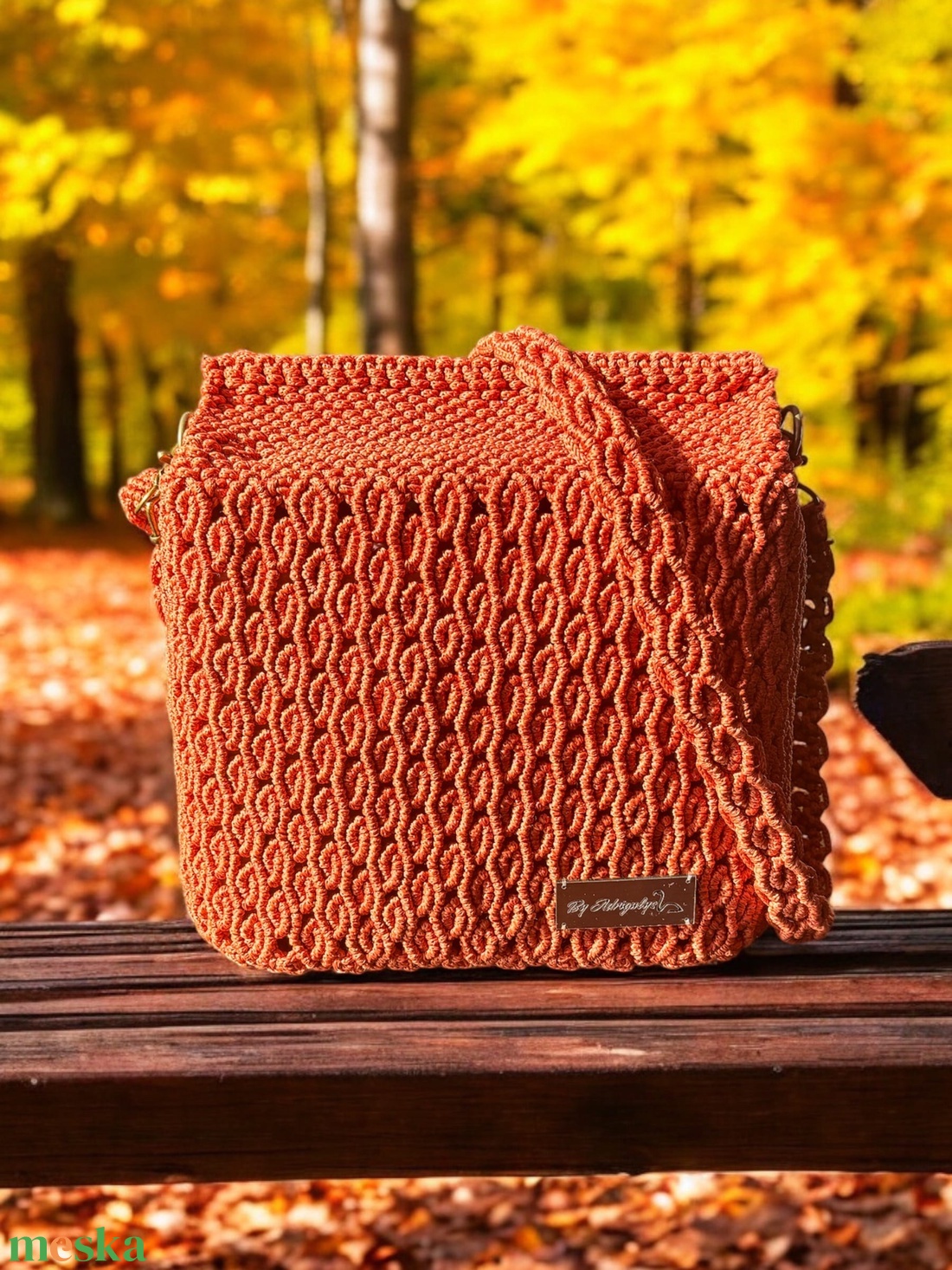 Makramé crossbody táska - táska & tok - kézitáska & válltáska - vállon átvethető táska - Meska.hu