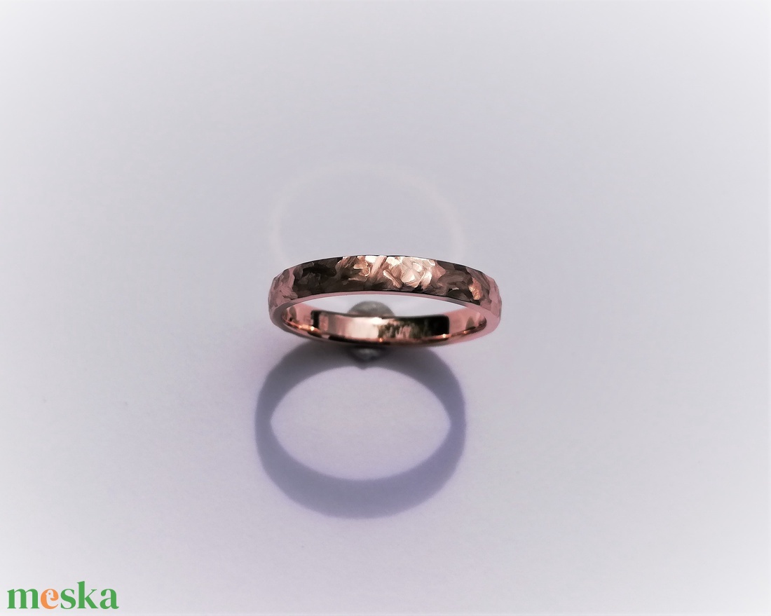   Rosegold, különleges mintájú karikagyűrű (14 K) - esküvő - ékszer - karikagyűrű - Meska.hu