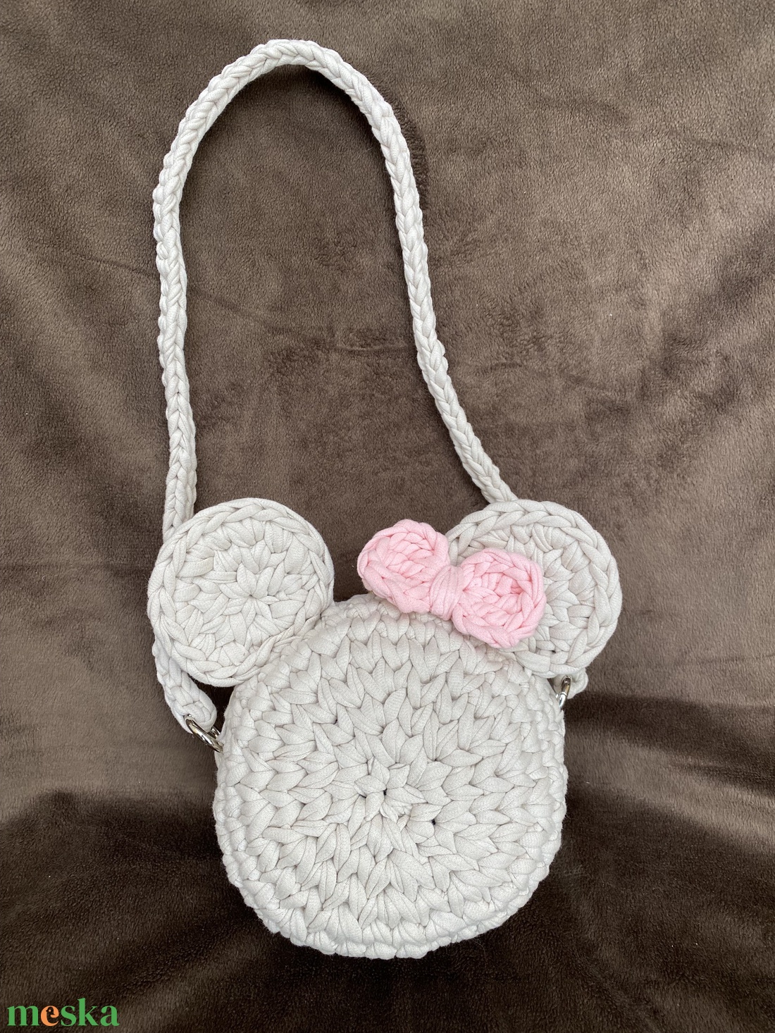 Minnie egér formájú horgolt crossbody táska - ajándék Minnie kulcstartóval - táska & tok - kézitáska & válltáska - válltáska - Meska.hu