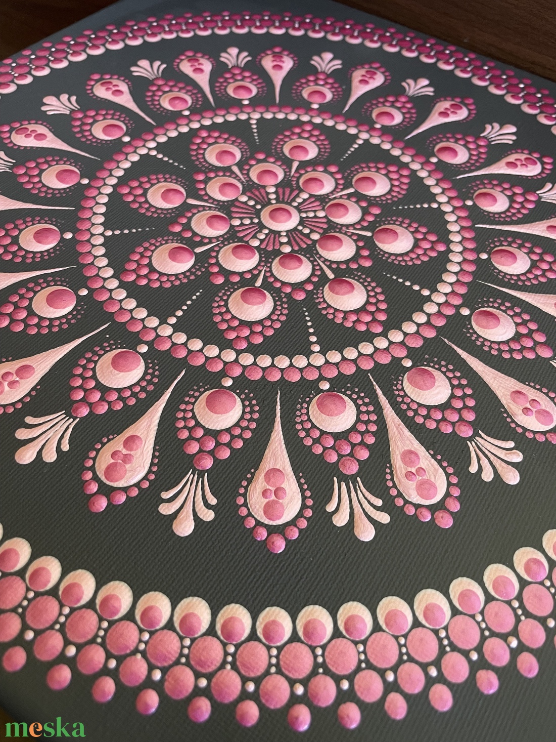 Antracitszürke-rózsaszín pontozott mandala - otthon & életmód - dekoráció - spiritualitás - mandala - Meska.hu