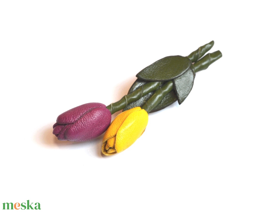 Tulipánok-kitűző valódi bőrből  - ékszer - kitűző és bross - kitűző - Meska.hu