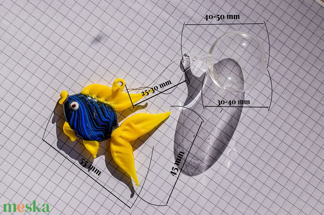 Úszó üveg hal - otthon & életmód - dekoráció - asztal és polc dekoráció - díszüveg - Meska.hu
