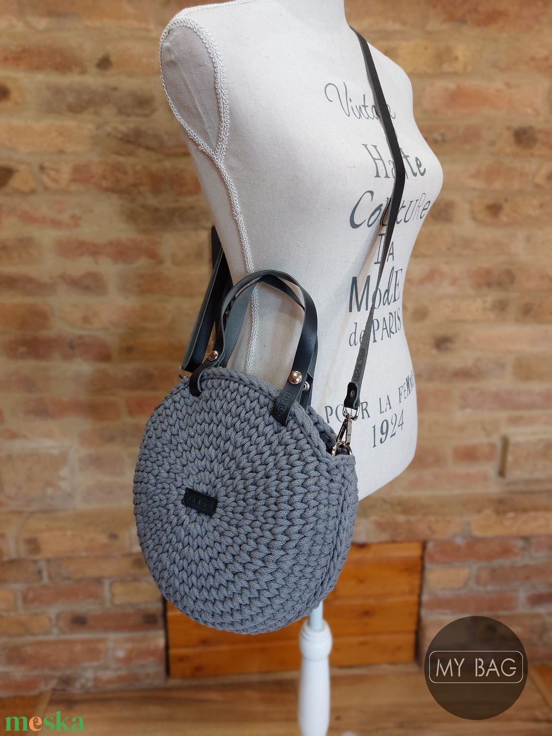 Horgolt női körtáska STONE GREY színben - Crossbody - táska & tok - kézitáska & válltáska - vállon átvethető táska - Meska.hu