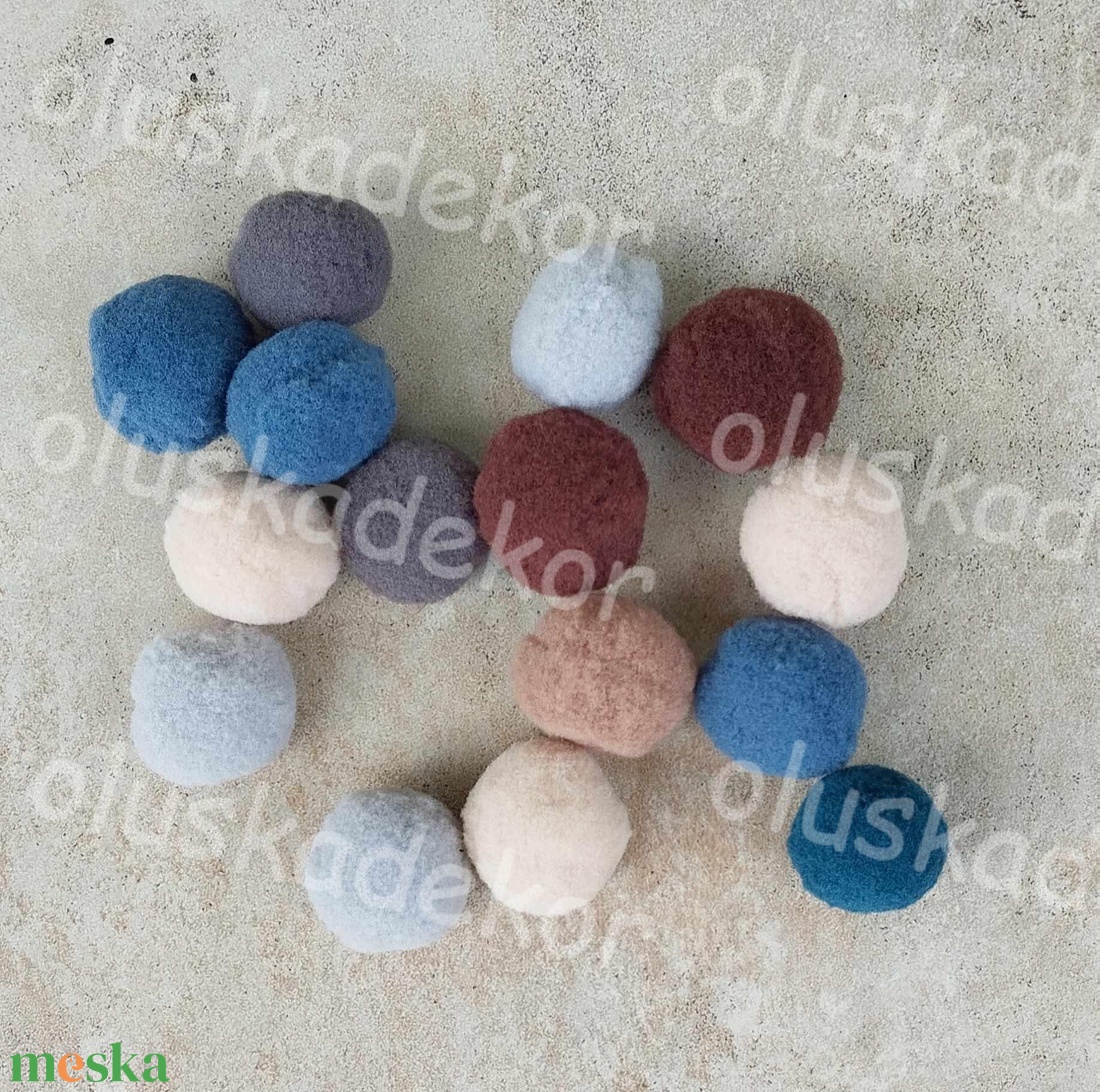 Kasmír, Kashmir golyó, pompon 3cm 10db/cs. - kellékek & szerszámok - dekorációs kellékek - egyéb kellékek - Meska.hu