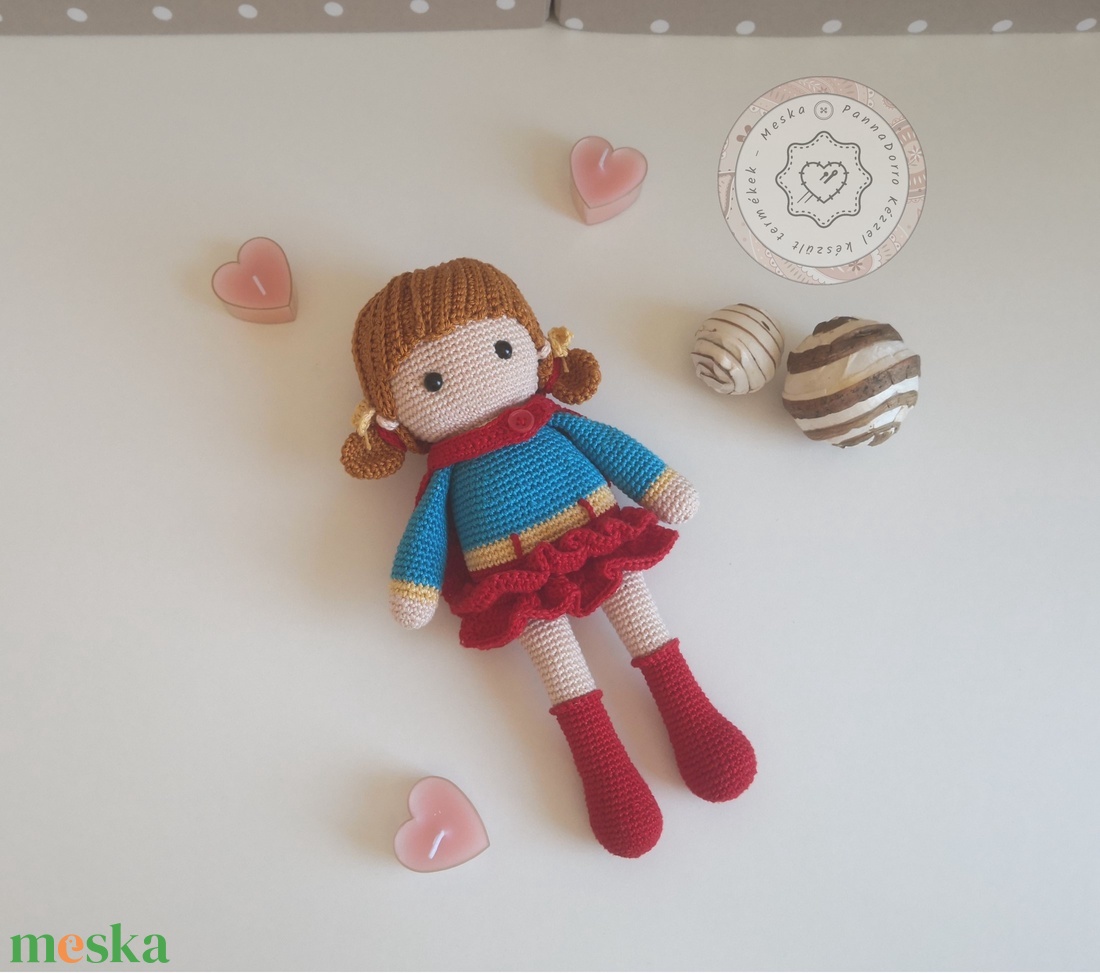 Horgolt supergirl baba, szuperhősöknek, kézzel készült amigurumi figura, gyermek játék, legjobb barát, utazáshoz társ - játék & sport - baba & babaház - öltöztethető baba - Meska.hu