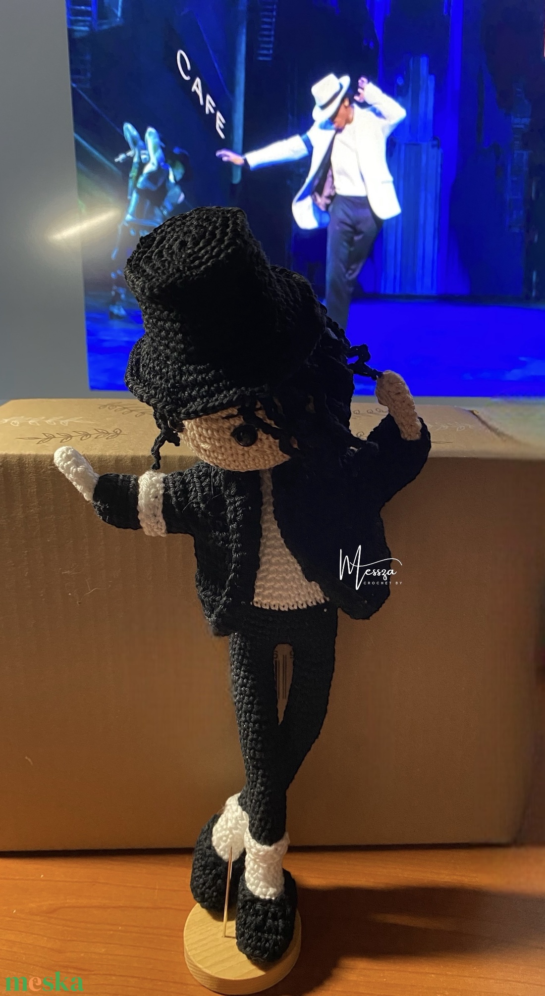 Horgolt Michael Jackson Jacko figura , amigurumi (Messza) - játék & sport - plüssállat & játékfigura - ember - Meska.hu