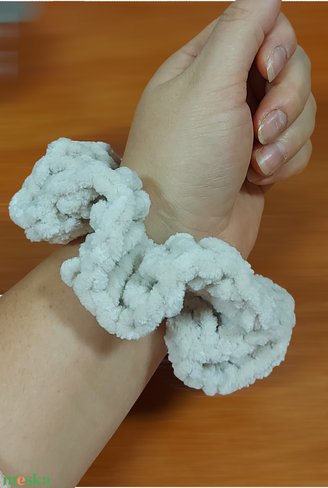 Horgolt hajgumi scrunchie - ruha & divat - hajdísz & hajcsat - hajgumi - Meska.hu