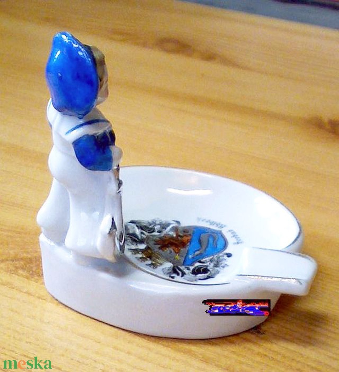 Hamuzótálka matrózinassal. Schmiedefeld Bavaria Germany, szignált porcelán műtárgy - művészet - szobor - kerámia - Meska.hu