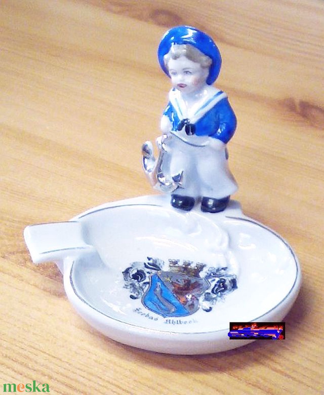 Hamuzótálka matrózinassal. Schmiedefeld Bavaria Germany, szignált porcelán műtárgy - művészet - szobor - kerámia - Meska.hu