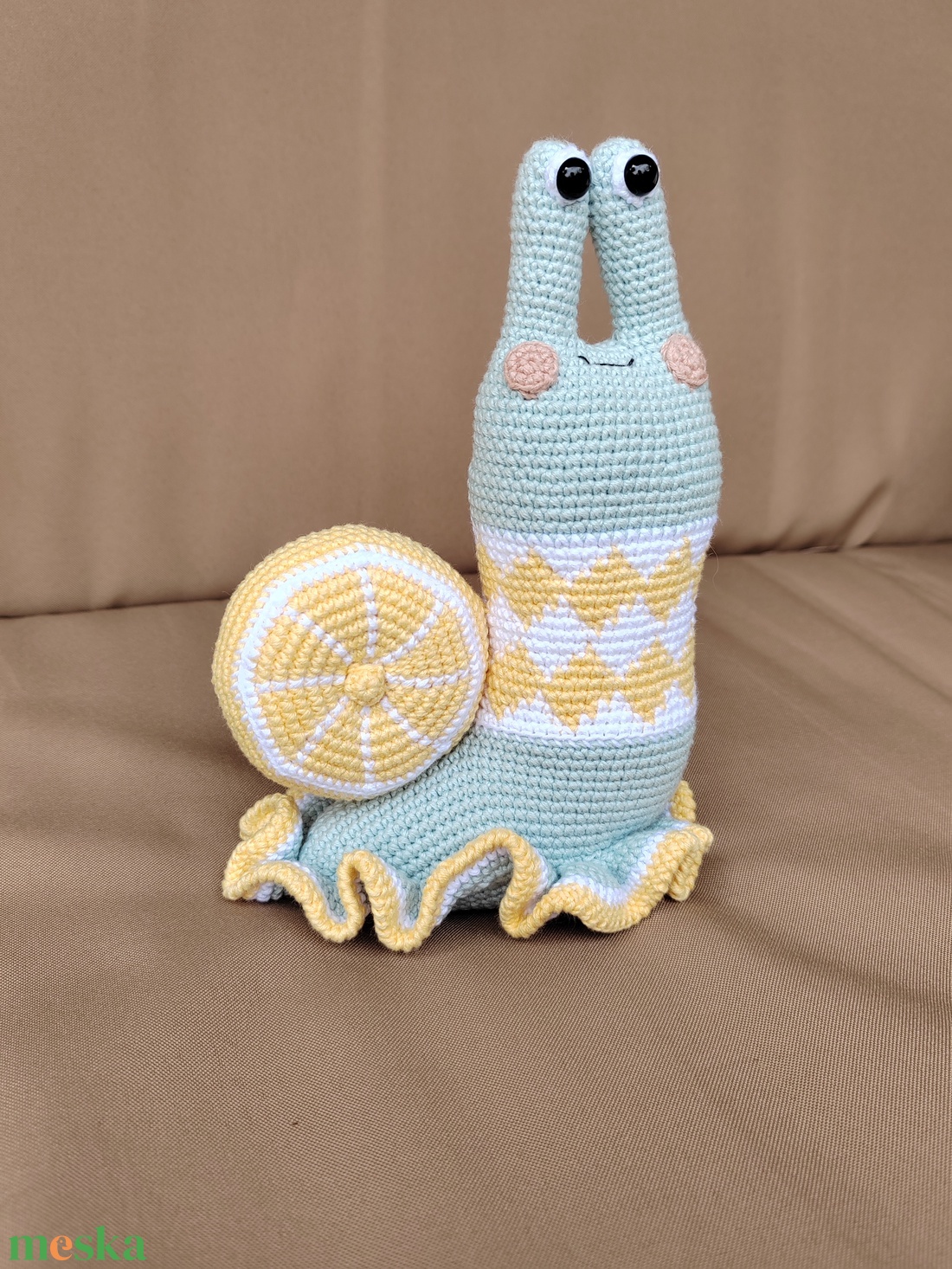 Horgolt, amigurumi citrom csiga - otthon & lakás - babaszoba, gyerekszoba - babaszoba dekoráció - Meska.hu