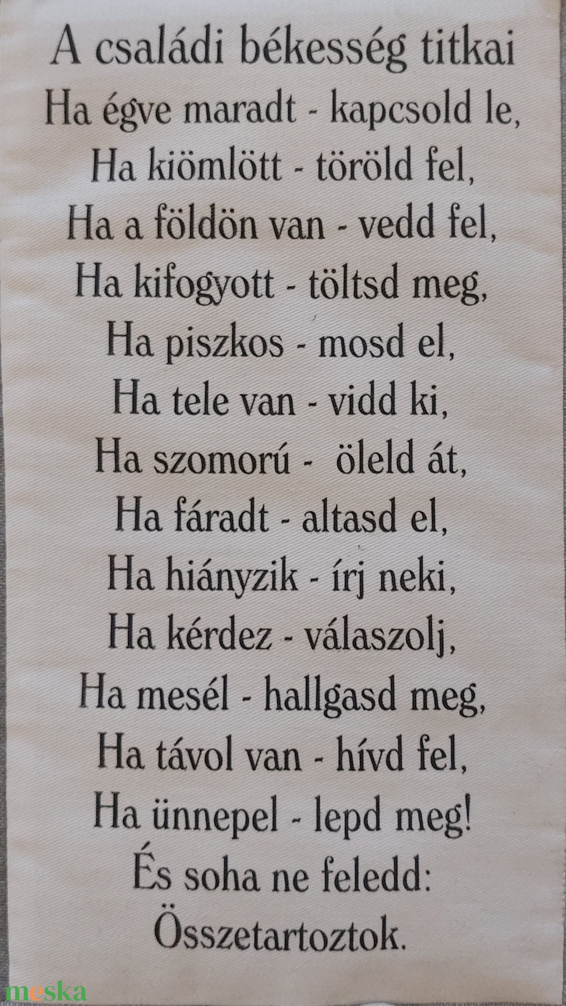 Családi békesség titkai textilkép,szürke keretben,horgolt csipkével díszítve,transzfer felirattal, Vintage stílusban - otthon & életmód - dekoráció - kép & falikép - vászonkép - Meska.hu