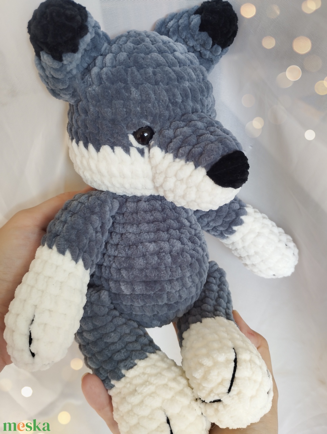 Wolfi plüss farkas horgolásminta amigurumi amigurumi - diy (csináld magad) - szabásminta, útmutató - horgolási minta - Meska.hu