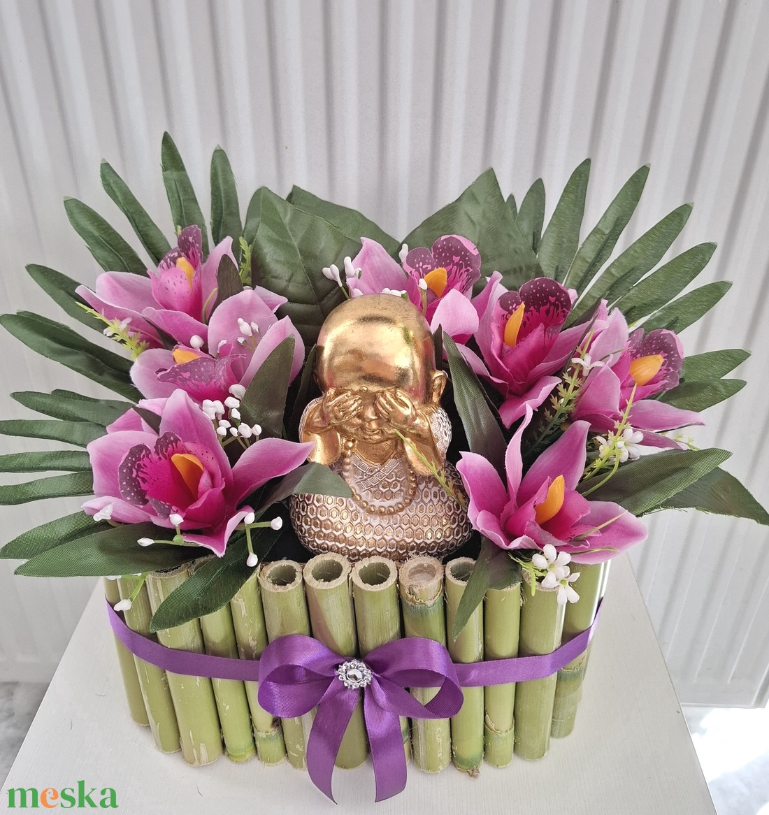 Buddha orchidea virágok között virágdoboz - otthon & lakás - dekoráció - virágdísz és tartó - virágbox, virágdoboz - Meska.hu