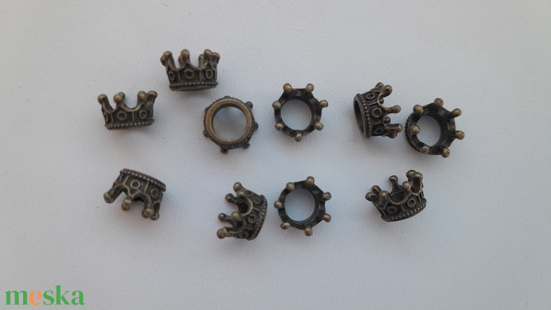 Fém köztes - 6x10mm - korona - 10 db / csomag - sárgaréz szín - kellékek & szerszámok - gyöngy, ékszerkellék - fém köztesek - Meska.hu