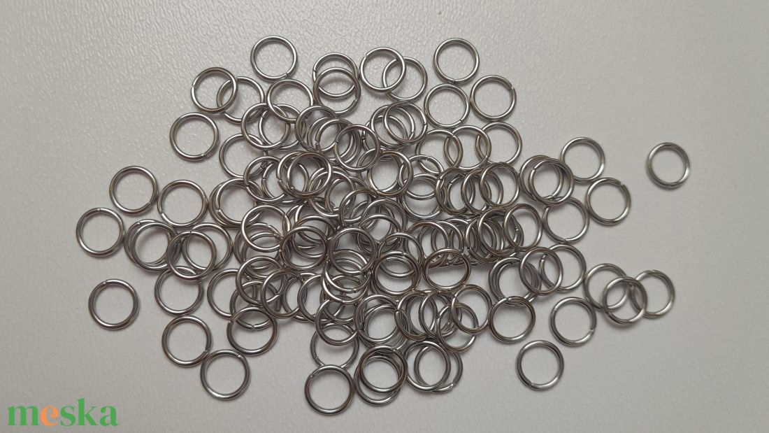 Erős, nehezen nyitható szerelőkarika - 8mm - rhodium szín - 50 db / csomag - kellékek & szerszámok - gyöngy, ékszerkellék - egyéb alkatrész - Meska.hu