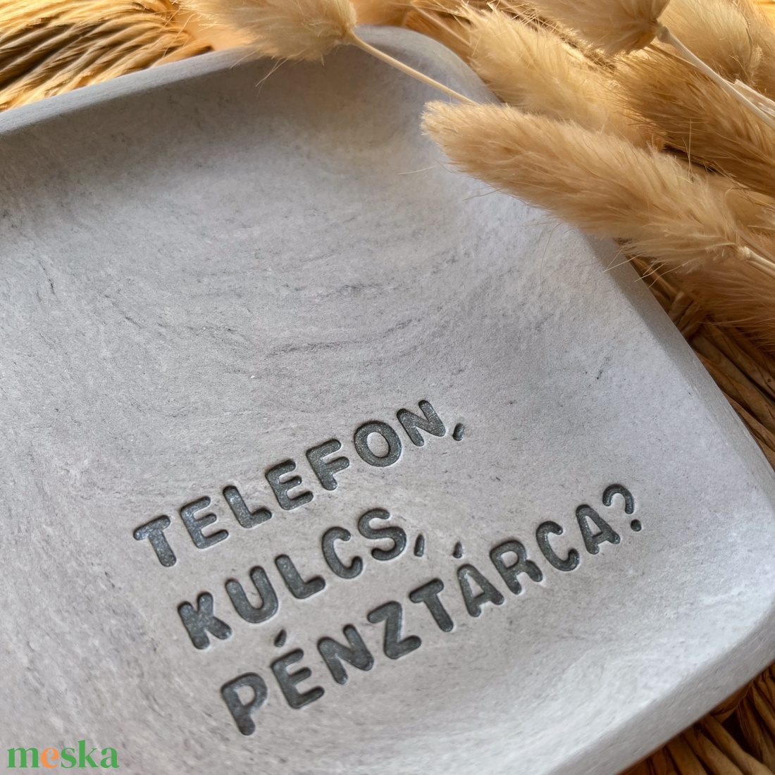 TELEFON, KULCS, PÉNZTÁRCA? - KÖZEPES ÉKSZERTARTÓ TÁLKA FELIRATTAL - otthon & életmód - dekoráció - asztal és polc dekoráció - dekorációs tál, tartó - Meska.hu