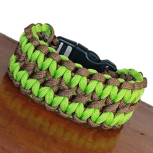 Designer túlélő paracord karkötő biztonsági csattal WIDE COBRA Barna limezöld (csuklóméret 20-21cm) - ékszer - karkötő - fonott karkötő - Meska.hu