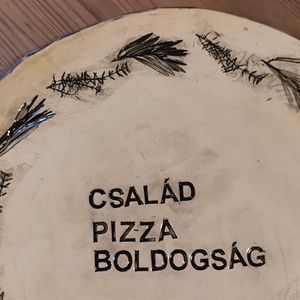 Pizza tányér, növény nyomatos - otthon & életmód - konyhafelszerelés, tálalás - tálalás - tányér & étkészlet - Meska.hu