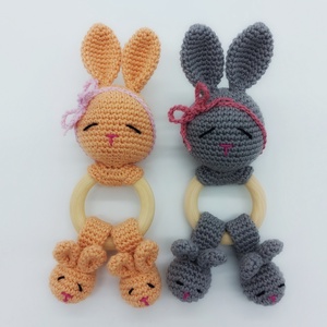 Boldog babavilág Amigurumi nyuszis csörgők - játék & sport - 3 éves kor alattiaknak - csörgő - Meska.hu