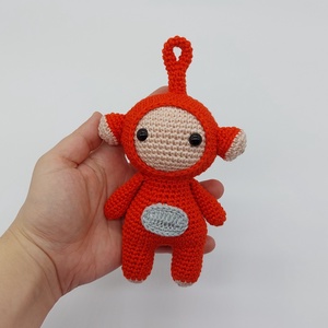 Piros kis amigurumi figura - játék & sport - plüssállat & játékfigura - más figura - Meska.hu