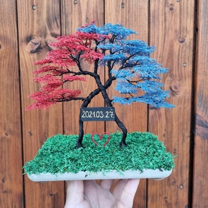 Két színű összefonódó drót bonsai - otthon & életmód - dekoráció - asztal és polc dekoráció - gyöngyfa, ásványfa - Meska.hu