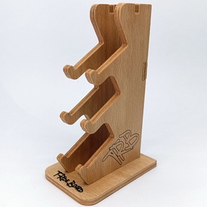 Fingerboard tartó miniállvány, Játék & Sport, Sport és kikapcsolódás, Más játékok, sportok, Famegmunkálás, MESKA