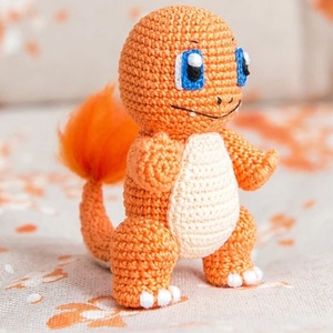 Charmander figura, Játék & Sport, Plüssállat & Játékfigura, Plüss mesefigurák, Horgolás, MESKA