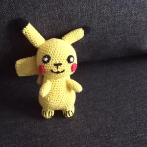 Pikachu - Meska.hu