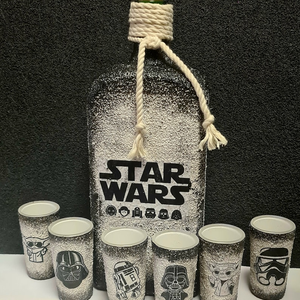 Star wars pálinkás üveg szett, Otthon & Lakás, Konyhafelszerelés, tálalás, Tálalás, Pálinkás poharak, szettek, Decoupage, transzfer és szalvétatechnika, MESKA